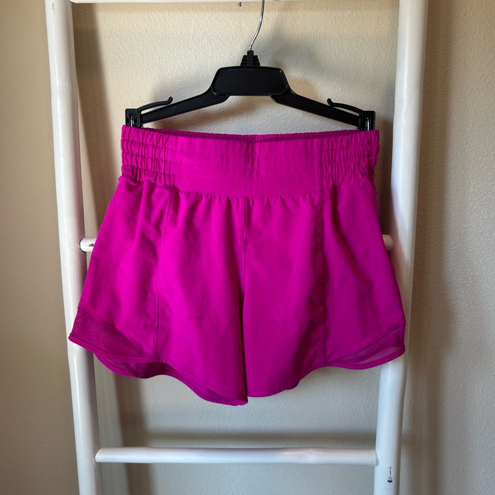 Lululemon High Rise 4 Inch Hotty Hot Shorts